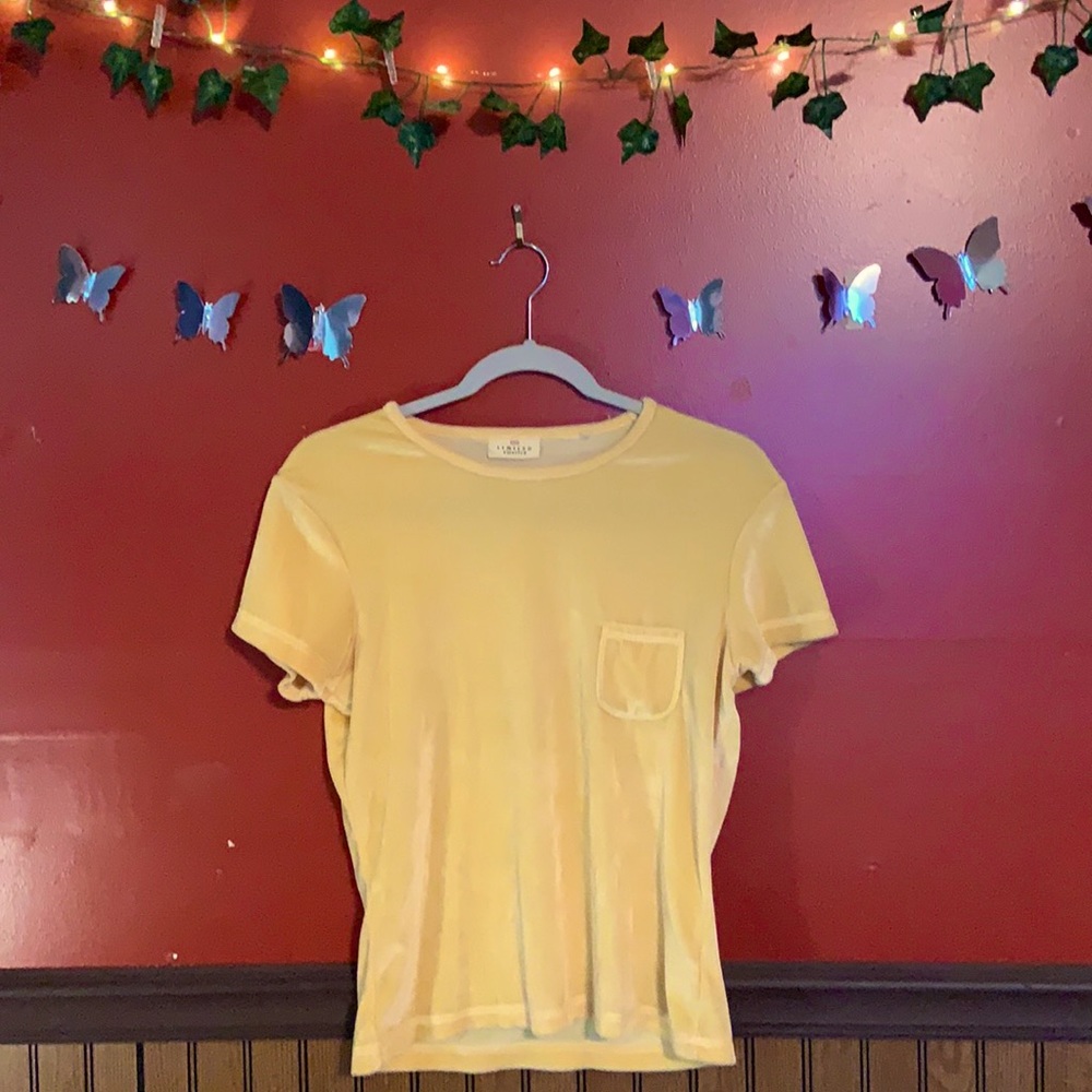 Cute buttercup yellow shirt